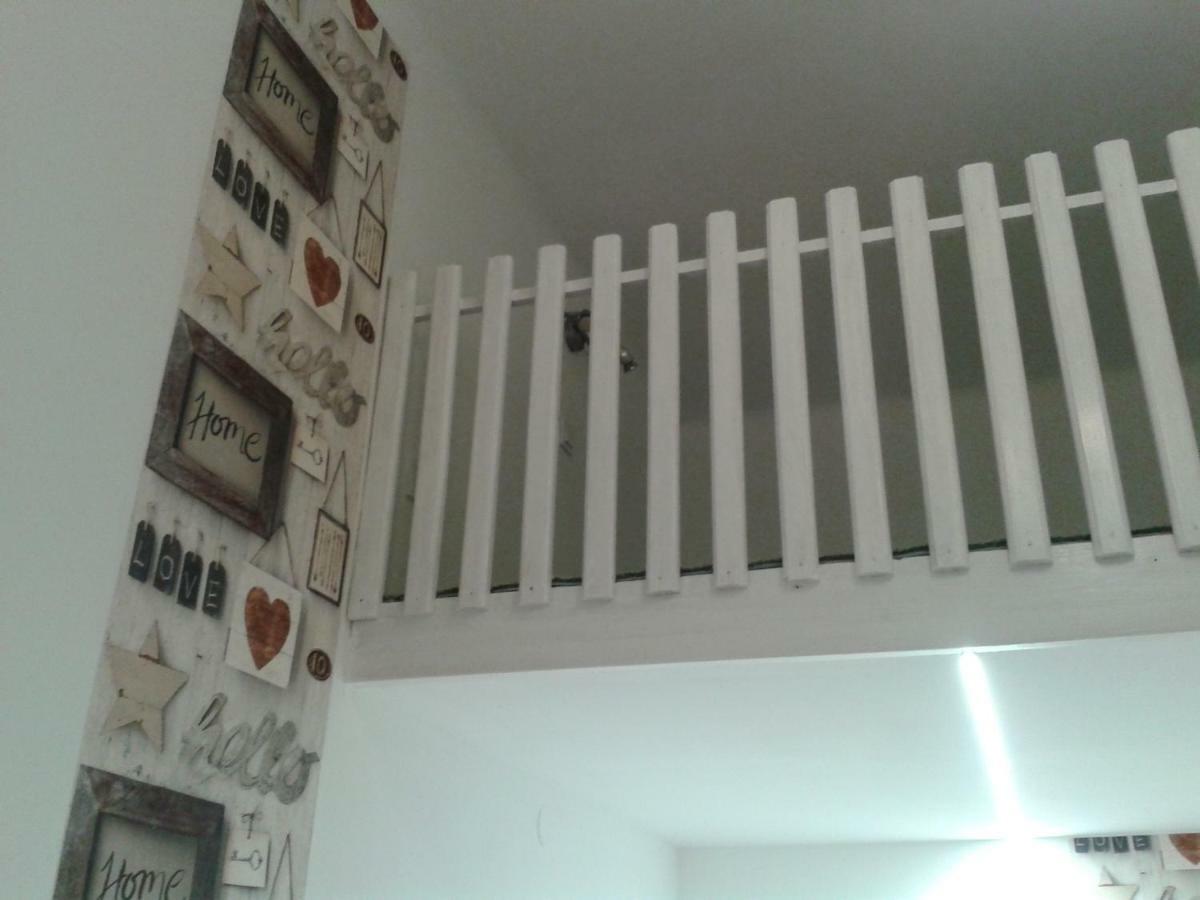 Lily Apartman Budapeste Exterior foto